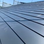 滋賀県草津市にて屋根修理〈築15年戸建てスーパーガルテクトへのカバー工法〉